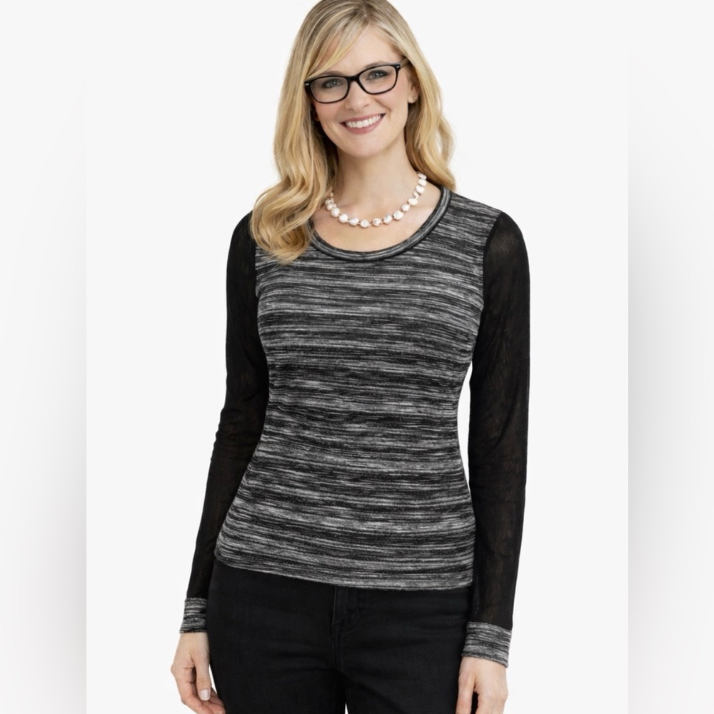 COPY - SIMPLY VERA VERA WANG Sweater Top Size S Long Sheer Sleeves Raw Hem